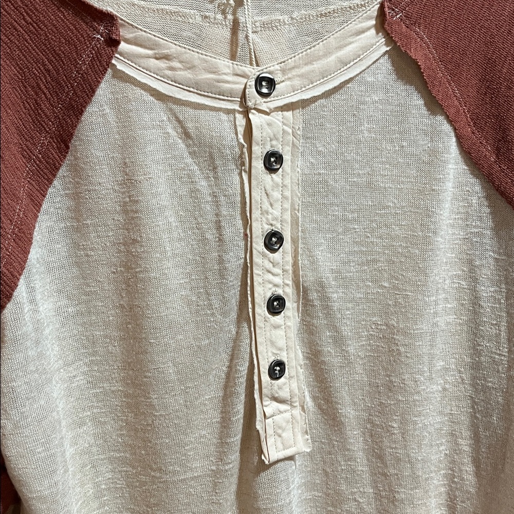 The Buckle Gilded Intent Pieced Thermal Henley Top - Picture 2 of 9